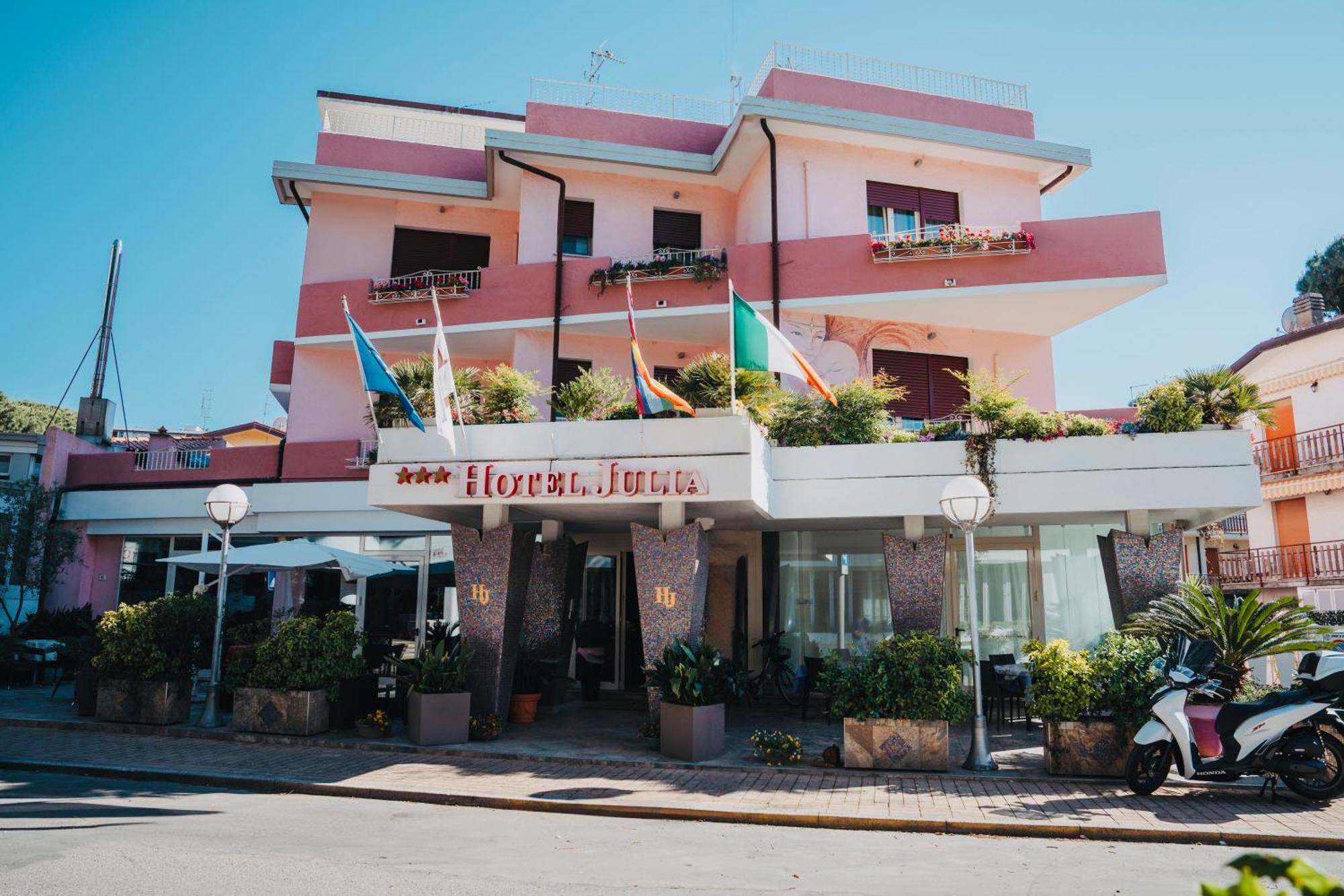 Hotel Julia Llido Degli Estensi Exterior foto
